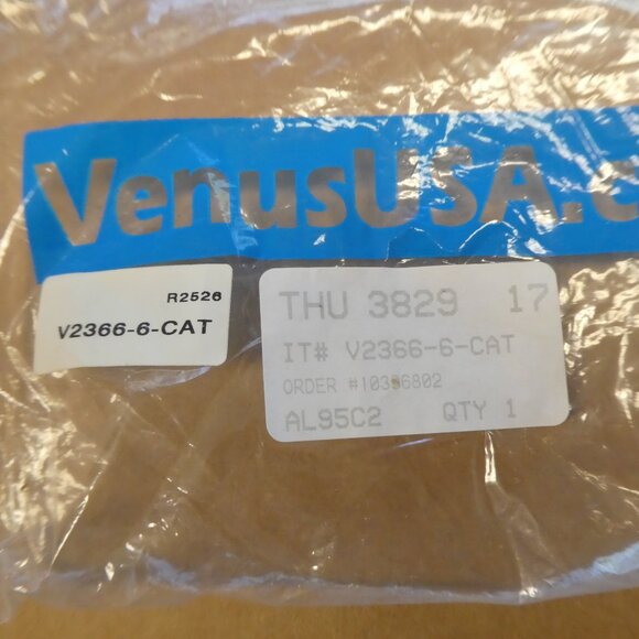 Venus Bikini Bottoms - Cat print - Size S - Picture 5 of 5